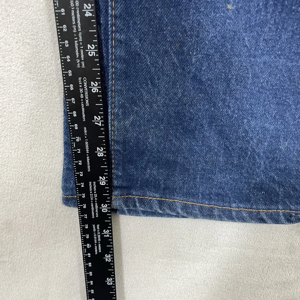 Levis item good